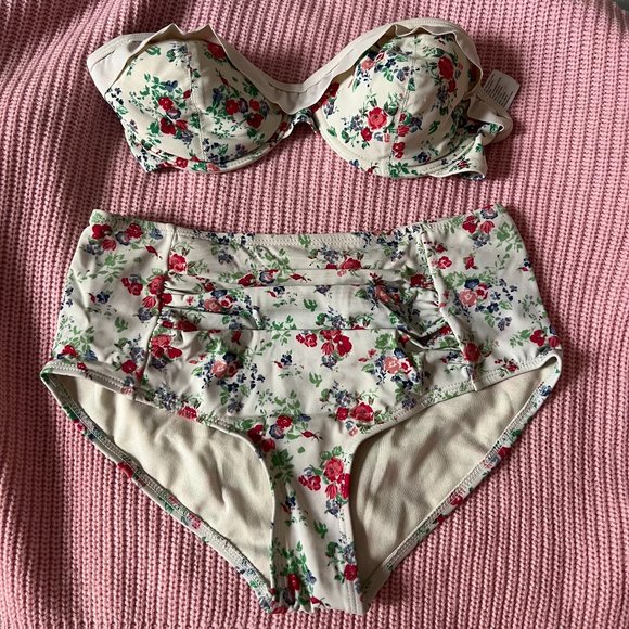 Retro Vintage Inspired Feminine Pastel High Waisted Bikini - Picture 1 of 10